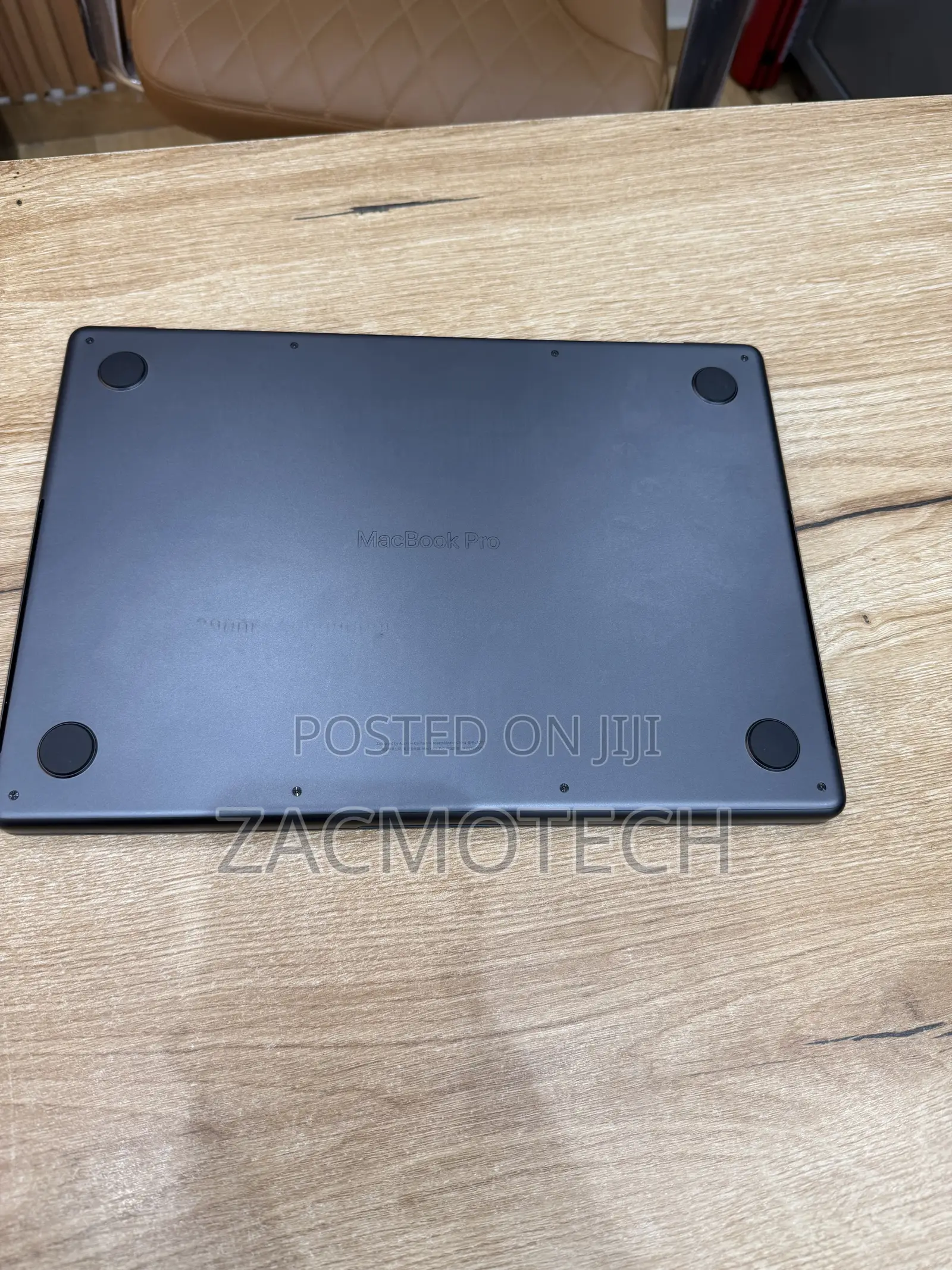 Laptop Apple MacBook Pro 2024 M4 16GB Apple M4 SSD 512GB