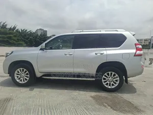 Toyota Land Cruiser Prado 2014 Silver