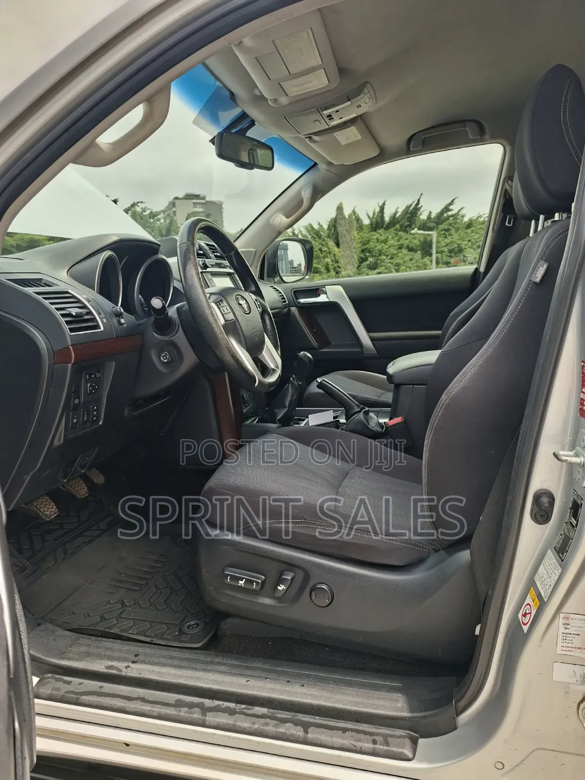 Toyota Land Cruiser Prado 2014 Silver