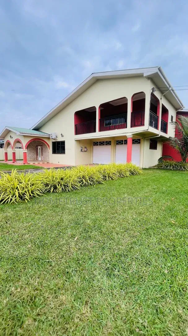 6bdrm Duplex in Haatso Westland, Antis for rent