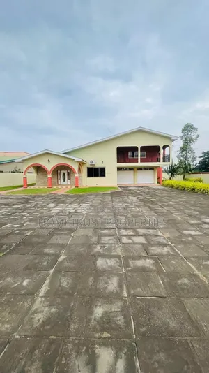 6bdrm Duplex in Haatso Westland, Antis for rent