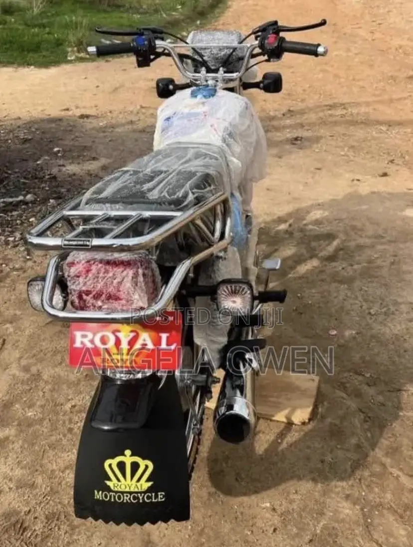 Royal Motorcycle 2025 Black
