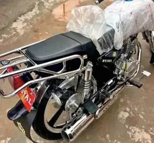 Royal Motorcycle 2025 Black