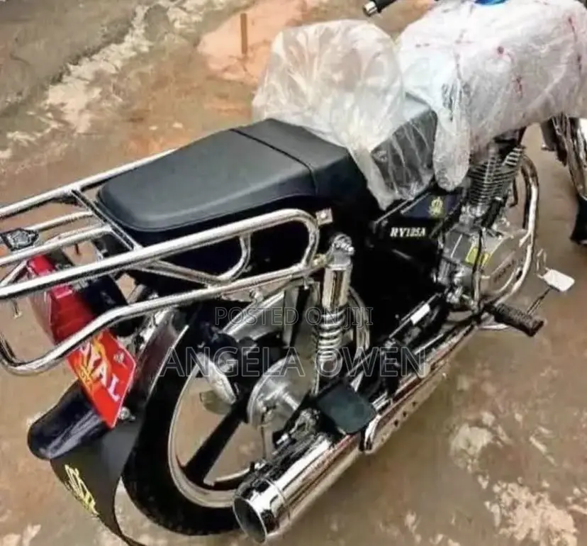 Royal Motorcycle 2025 Black