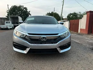 Honda Civic 2018 Silver