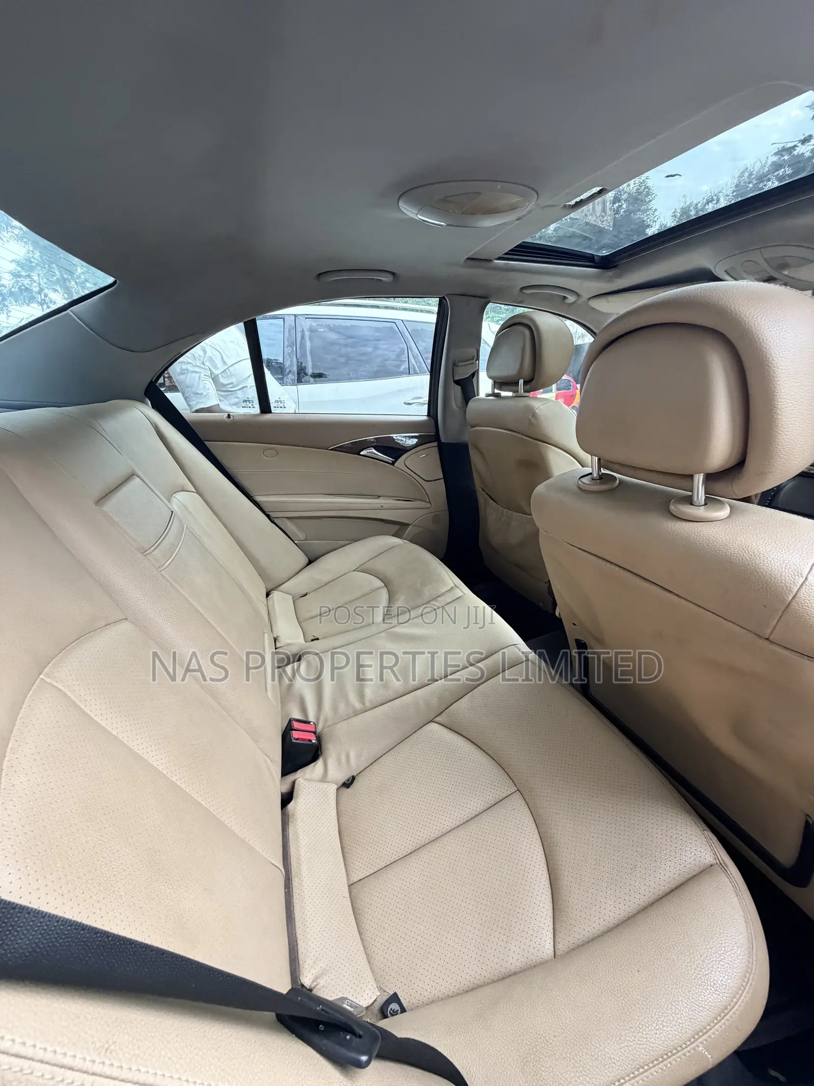 Mercedes-Benz E200 2007 Green