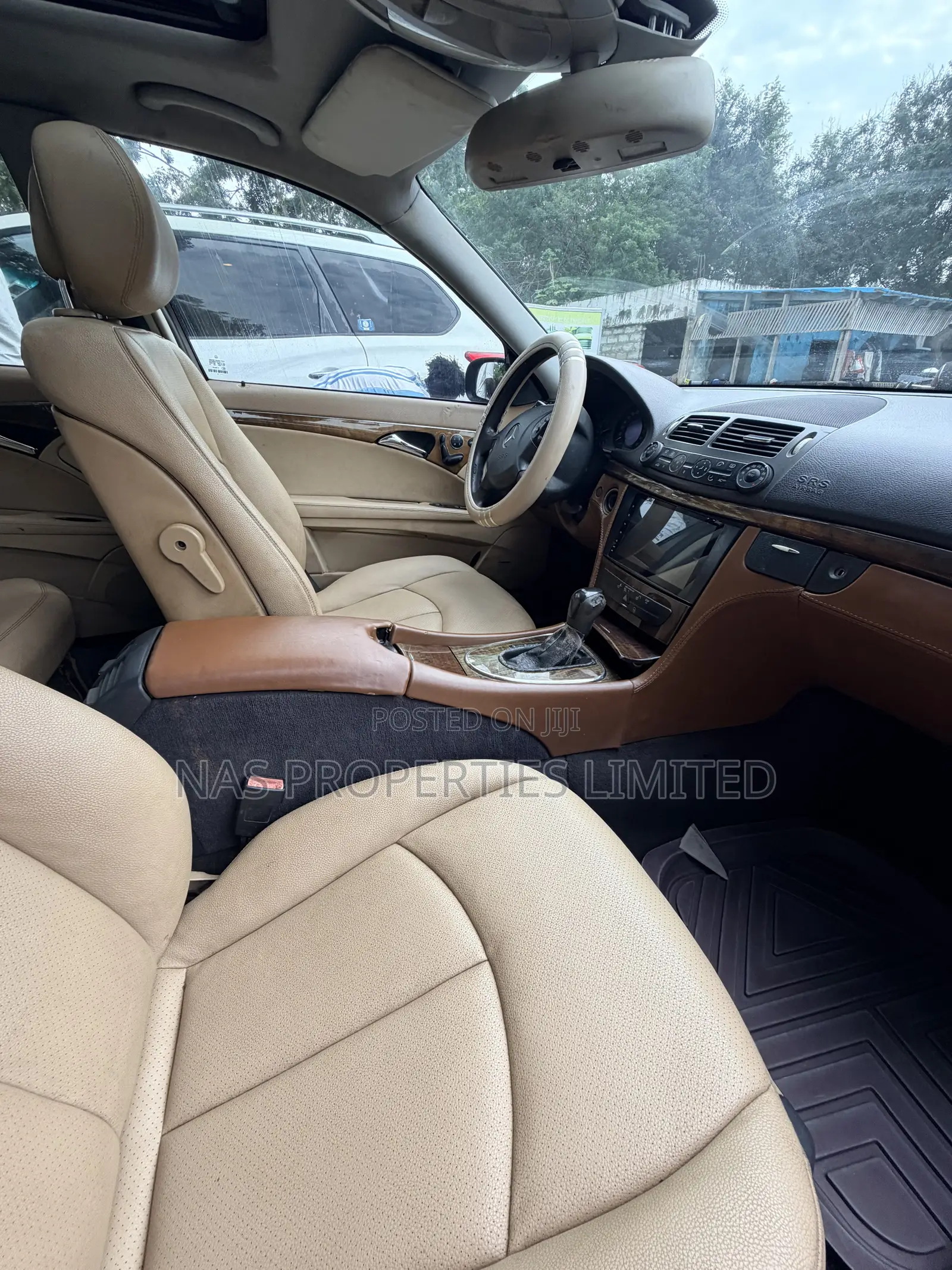 Mercedes-Benz E200 2007 Green