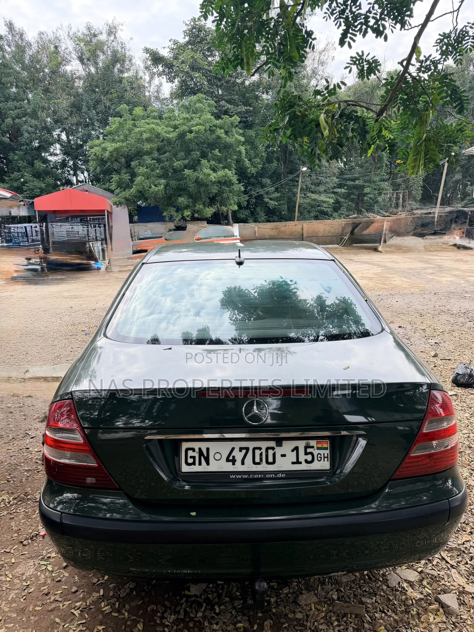 Mercedes-Benz E200 2007 Green