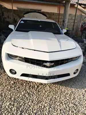 Chevrolet Camaro 2019 White