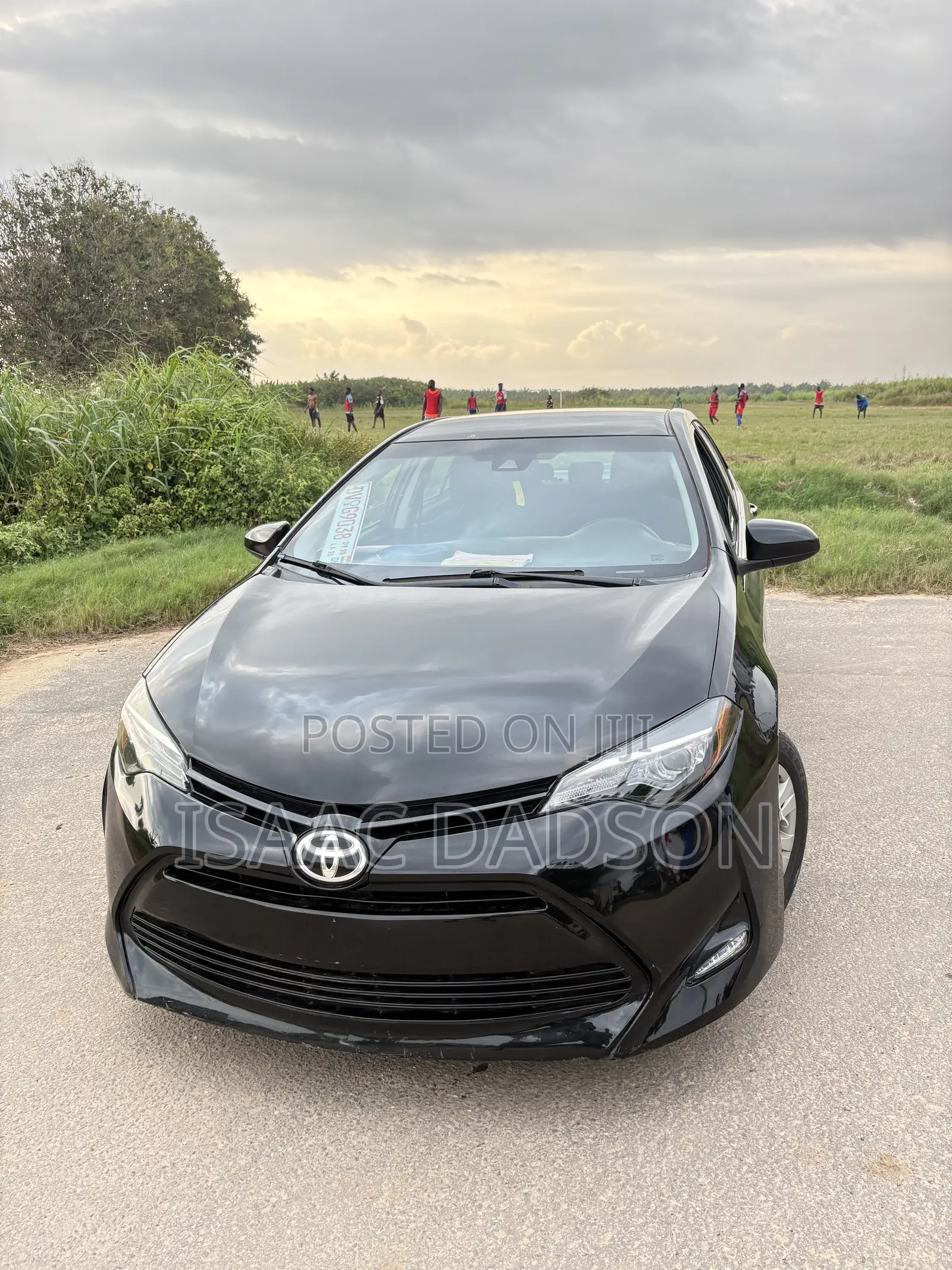 Toyota Corolla LE (1.8L 4cyl 2A) 2018 Black