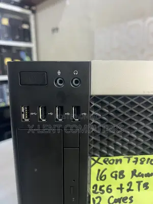 Desktop Computer Dell Precision 7810 16GB Intel Xeon HDD+SSD 256GB