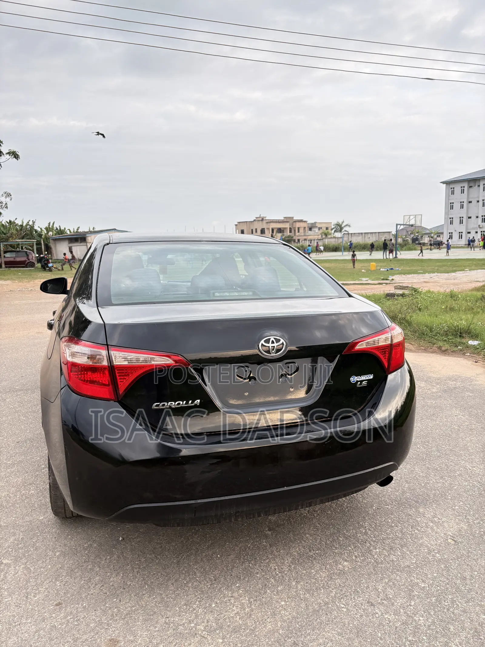 Toyota Corolla LE (1.8L 4cyl 2A) 2018 Black