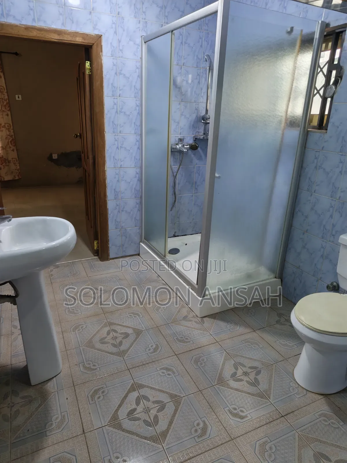 6bdrm House in Free Will Agency, Kumasi Metropolitan for rent
