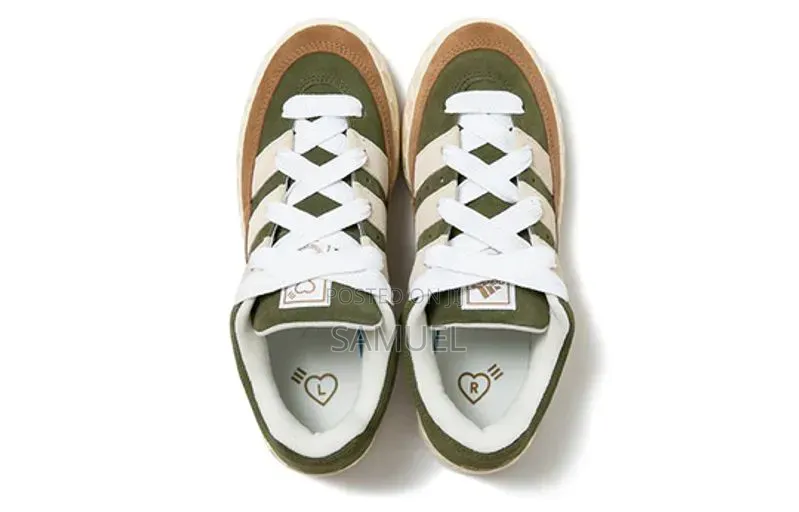 Brand New Mens Sneaker at Very Low Cost.