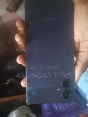 Samsung Galaxy A06 128 GB Black