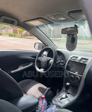 Toyota Corolla 2012 Silver