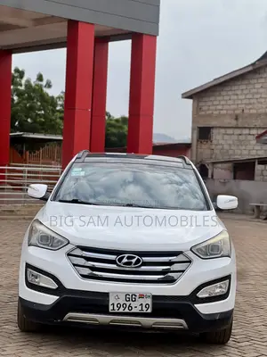 Hyundai Santa Fe 2015 White
