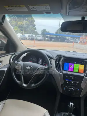 Hyundai Santa Fe 2015 White