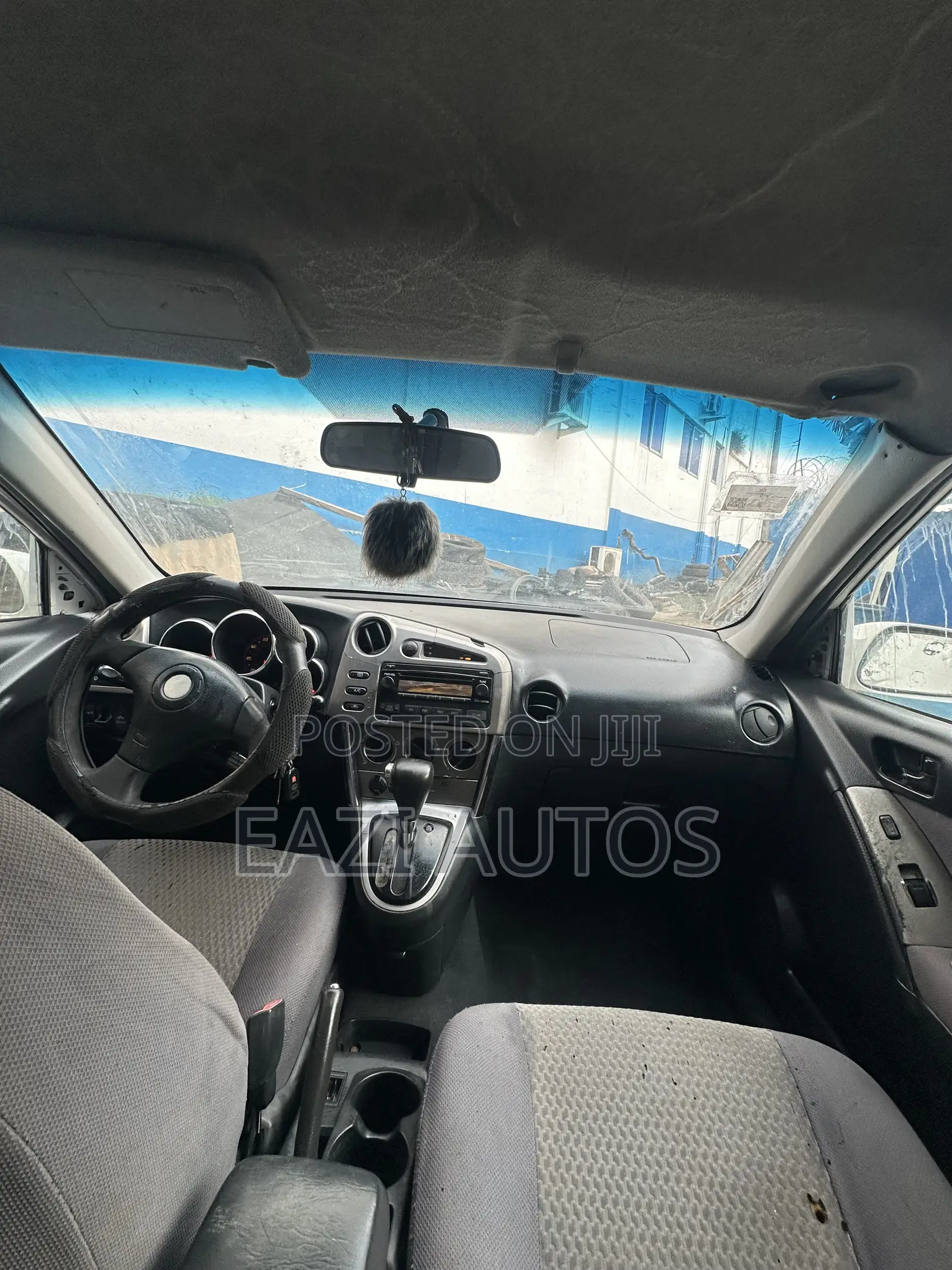 Toyota Matrix 2006 White
