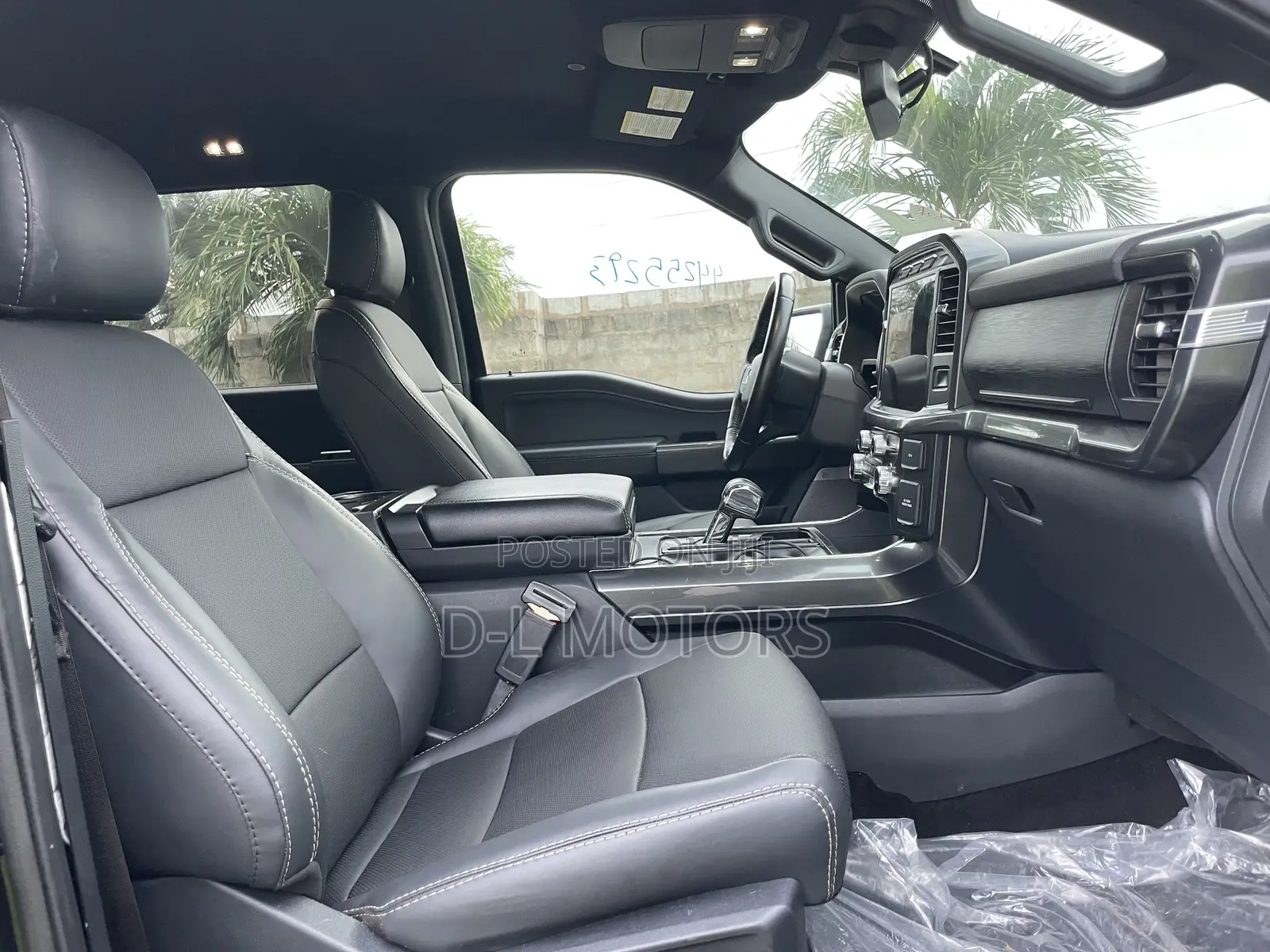 Ford F-150 XLT 2022 Black