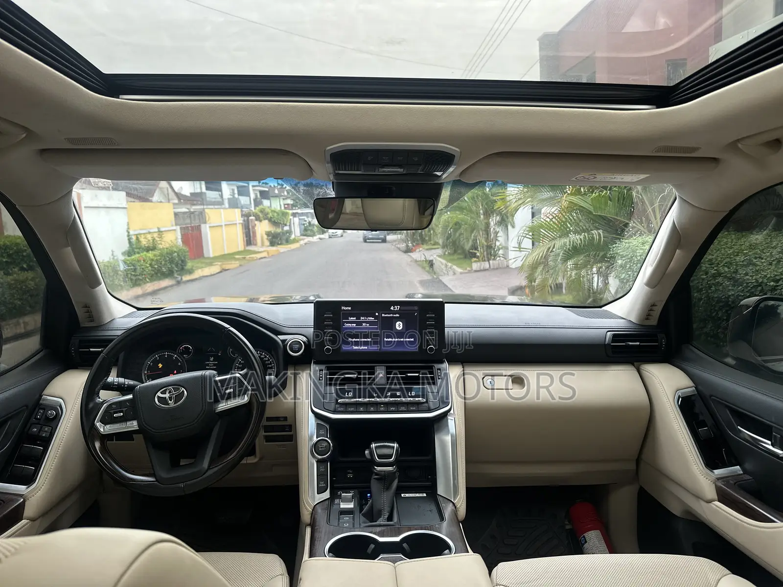 Toyota Land Cruiser LC300 2022 Black