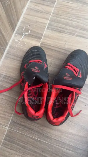 Optimum Velocity Rugby Boot