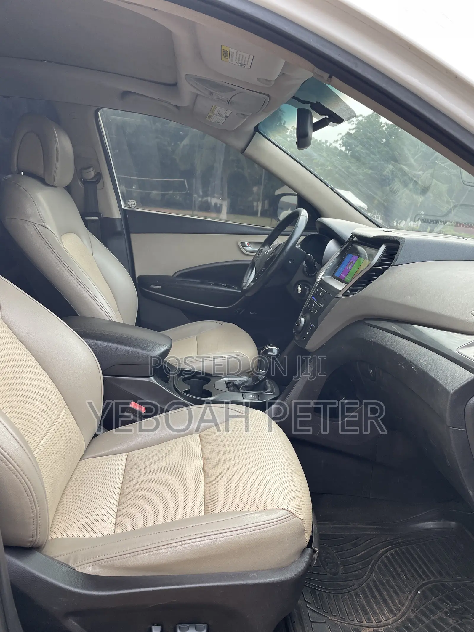 Hyundai Santa Fe 2015 White