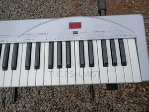 Midi Plus 61 Keyboard Controller
