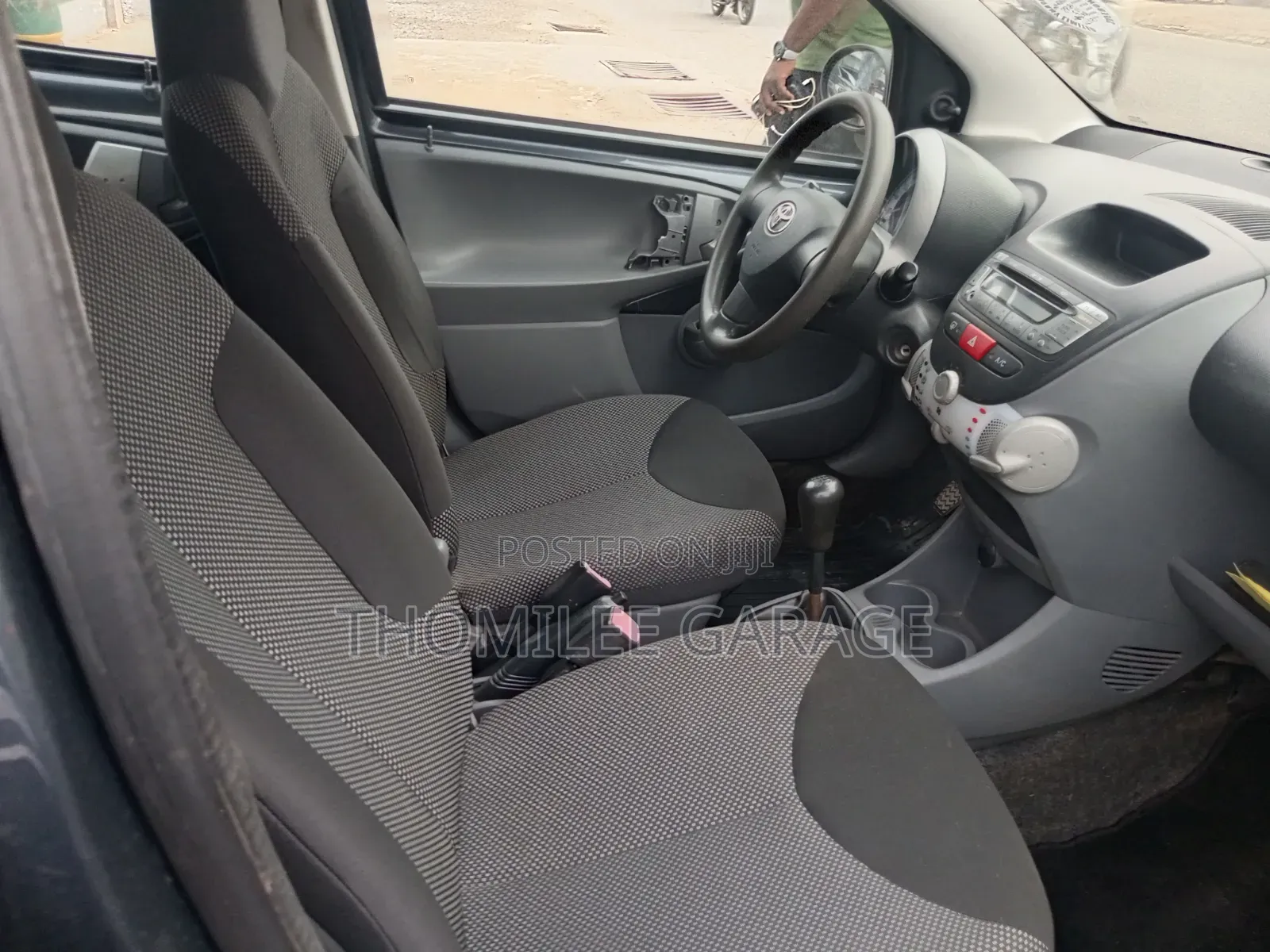 Toyota Aygo 2010 Gray