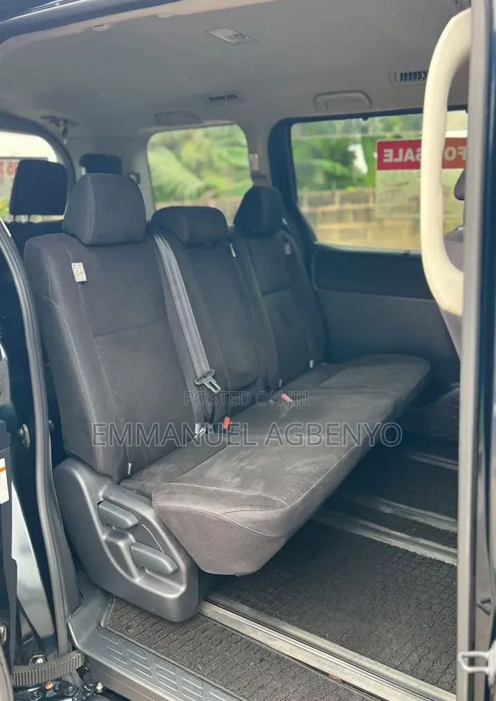 Toyota Voxy 2015 Black