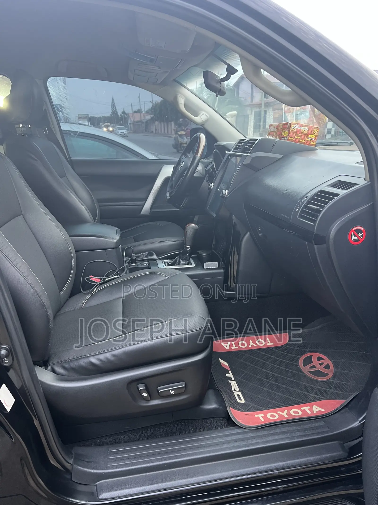 Toyota Land Cruiser Prado 2016 Black