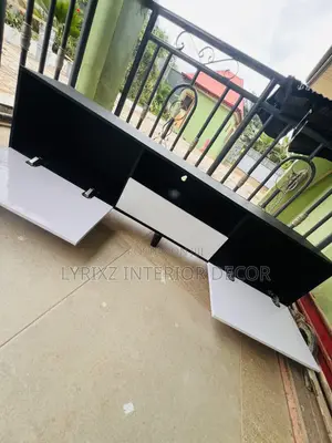 3 Storage TV Stand
