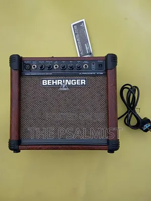 Behringer Ultra Acoustic AT108 Guitar Combo
