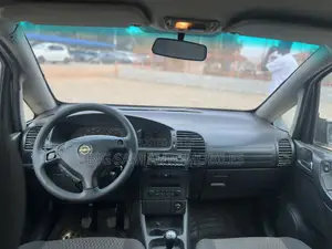 Opel Zafira 1999 Blue
