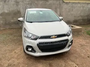 Chevrolet Spark LT w/2LT CVT 2017