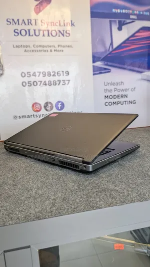 Laptop Dell Precision 17 7720 32GB Intel Core i7 HDD+SSD 1.5T