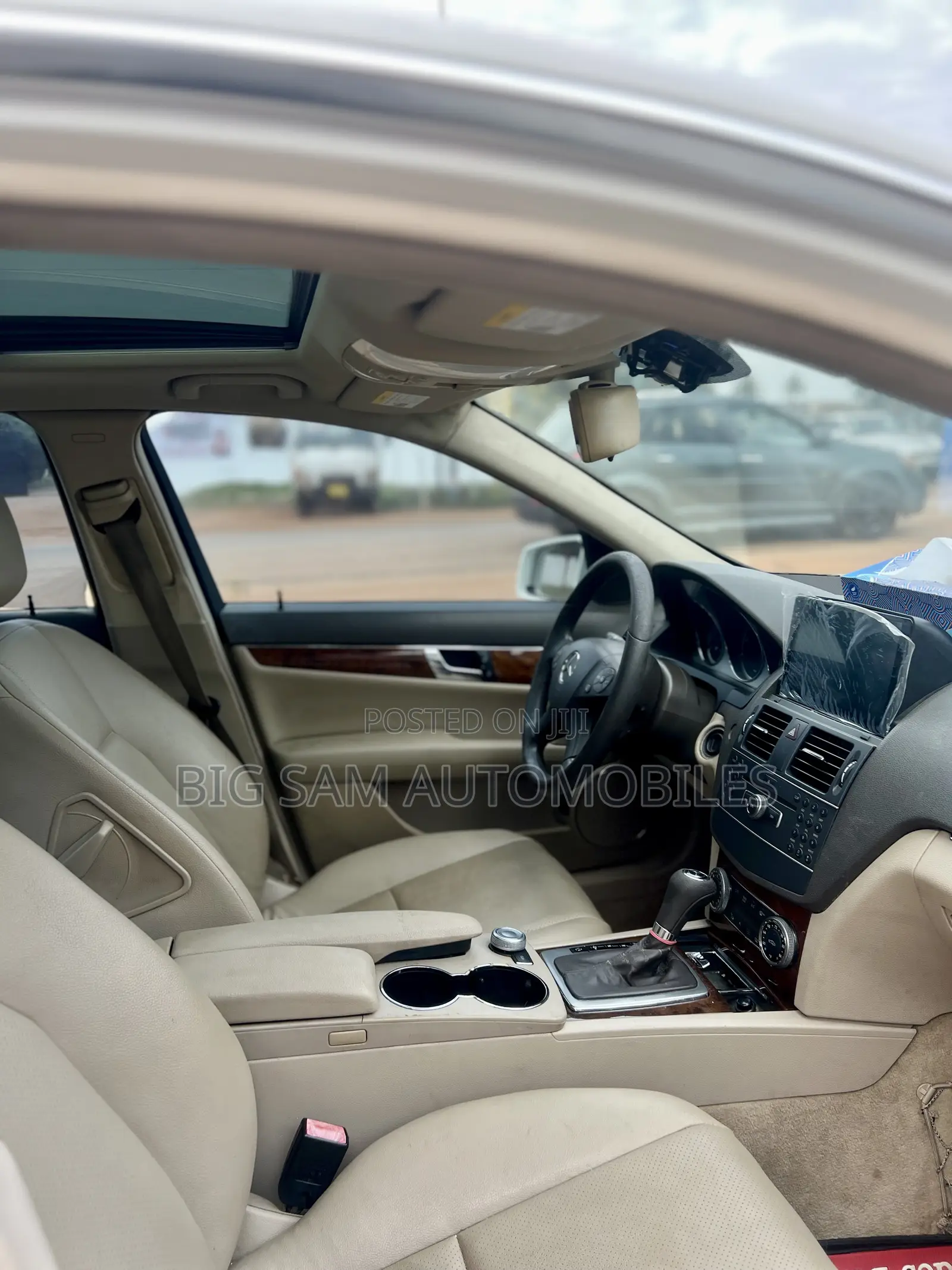 Mercedes-Benz C300 2012 White