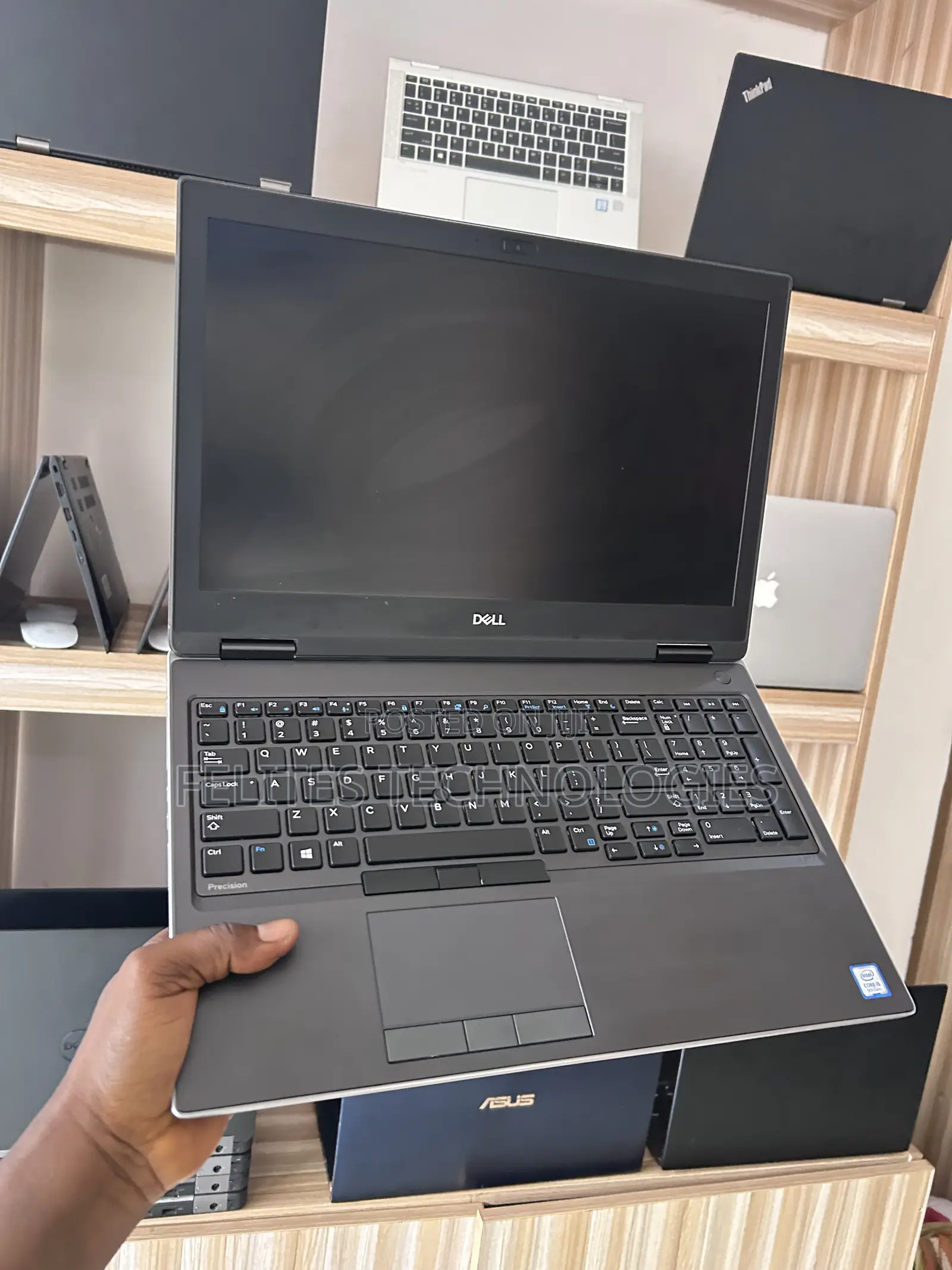 Laptop Dell Precision 7540 16GB Intel Core i5 SSD 512GB