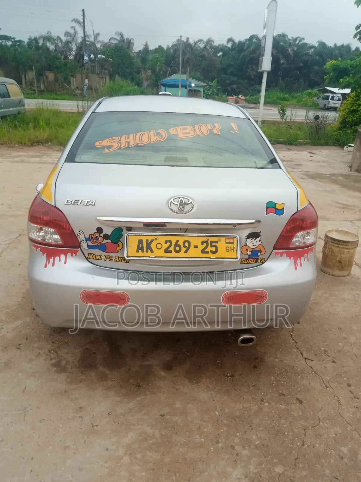 Toyota Belta 2012 Silver