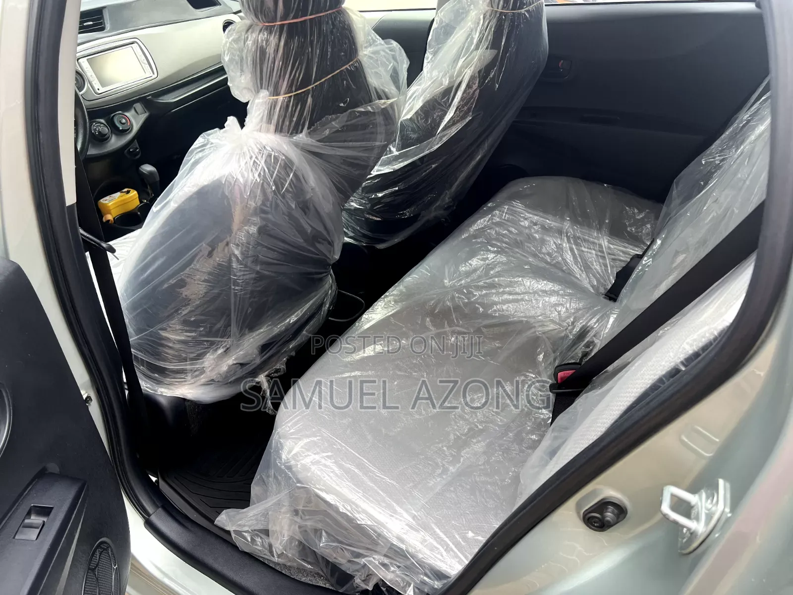 Toyota Vitz 1.3 AWD 3dr 2013 Silver