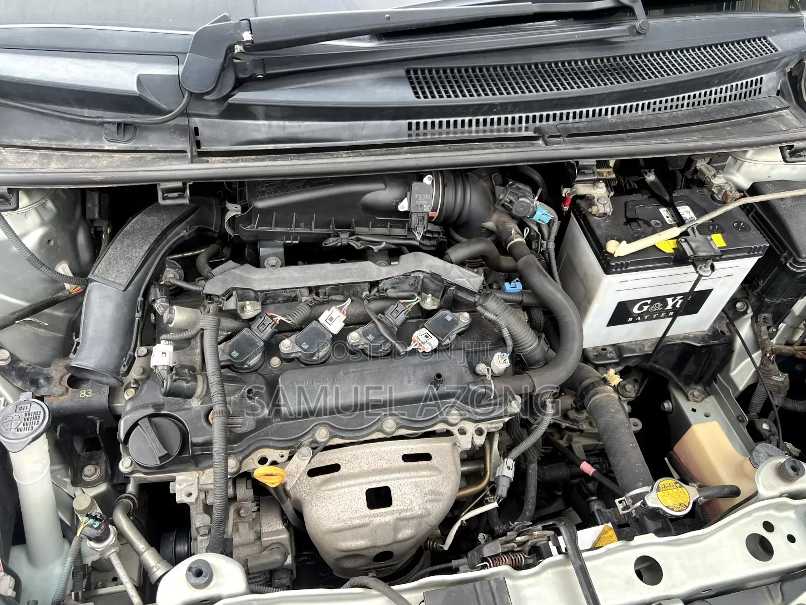 Toyota Vitz 1.3 AWD 3dr 2013 Silver