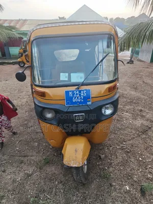 Bajaj 2021 Yellow