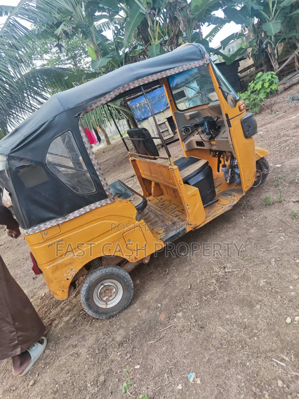 Bajaj 2021 Yellow