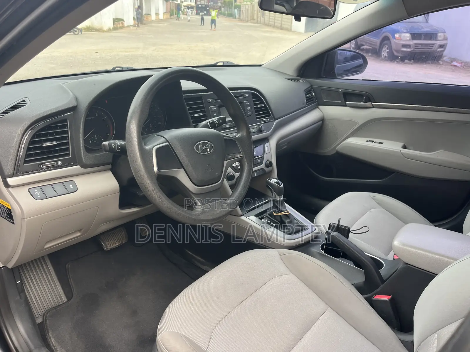 Hyundai Elantra 2017 Black