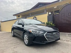 Hyundai Elantra 2017 Black