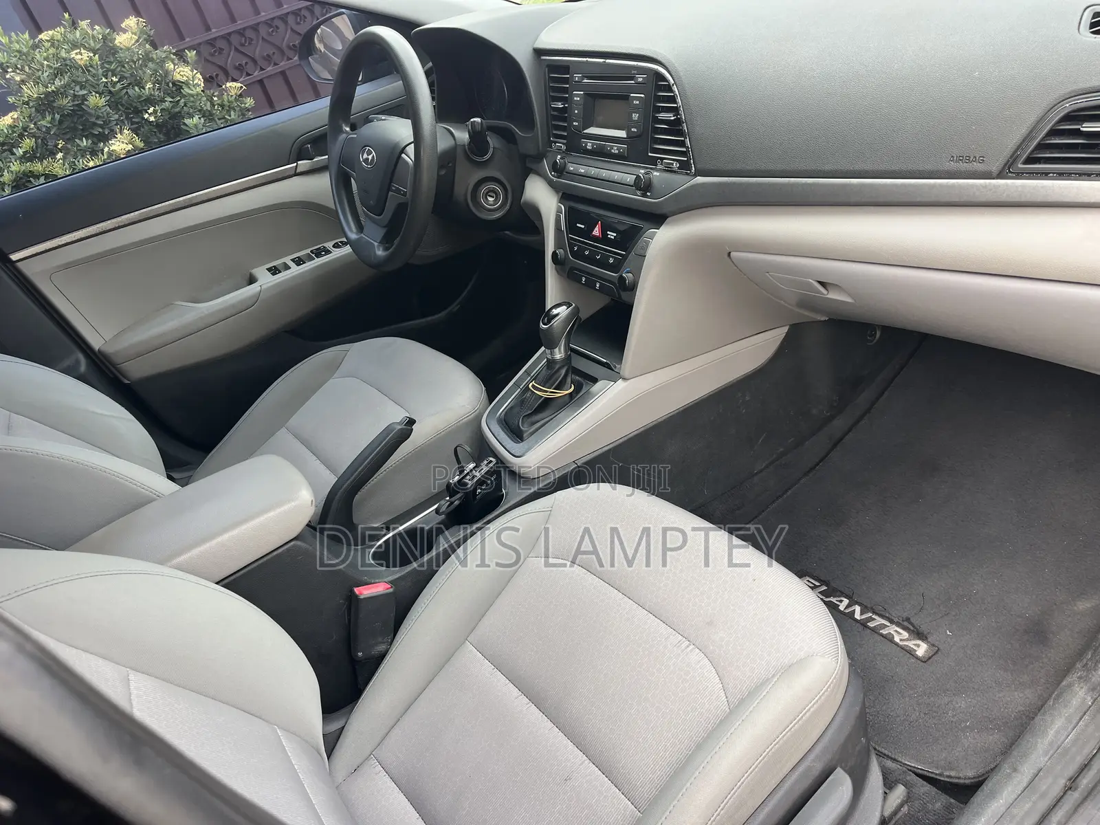 Hyundai Elantra 2017 Black