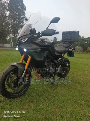 Yamaha 2024 Black