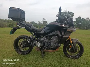 Yamaha 2024 Black