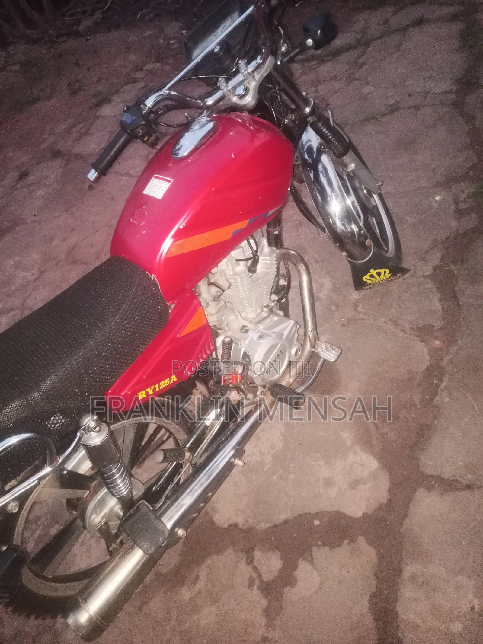 Royal Motorcycle 2025 Red