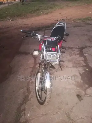 Royal Motorcycle 2025 Red